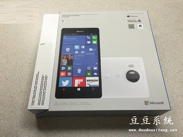 微软Win10旗舰手机Lumia950 XL正式发售图文欣赏